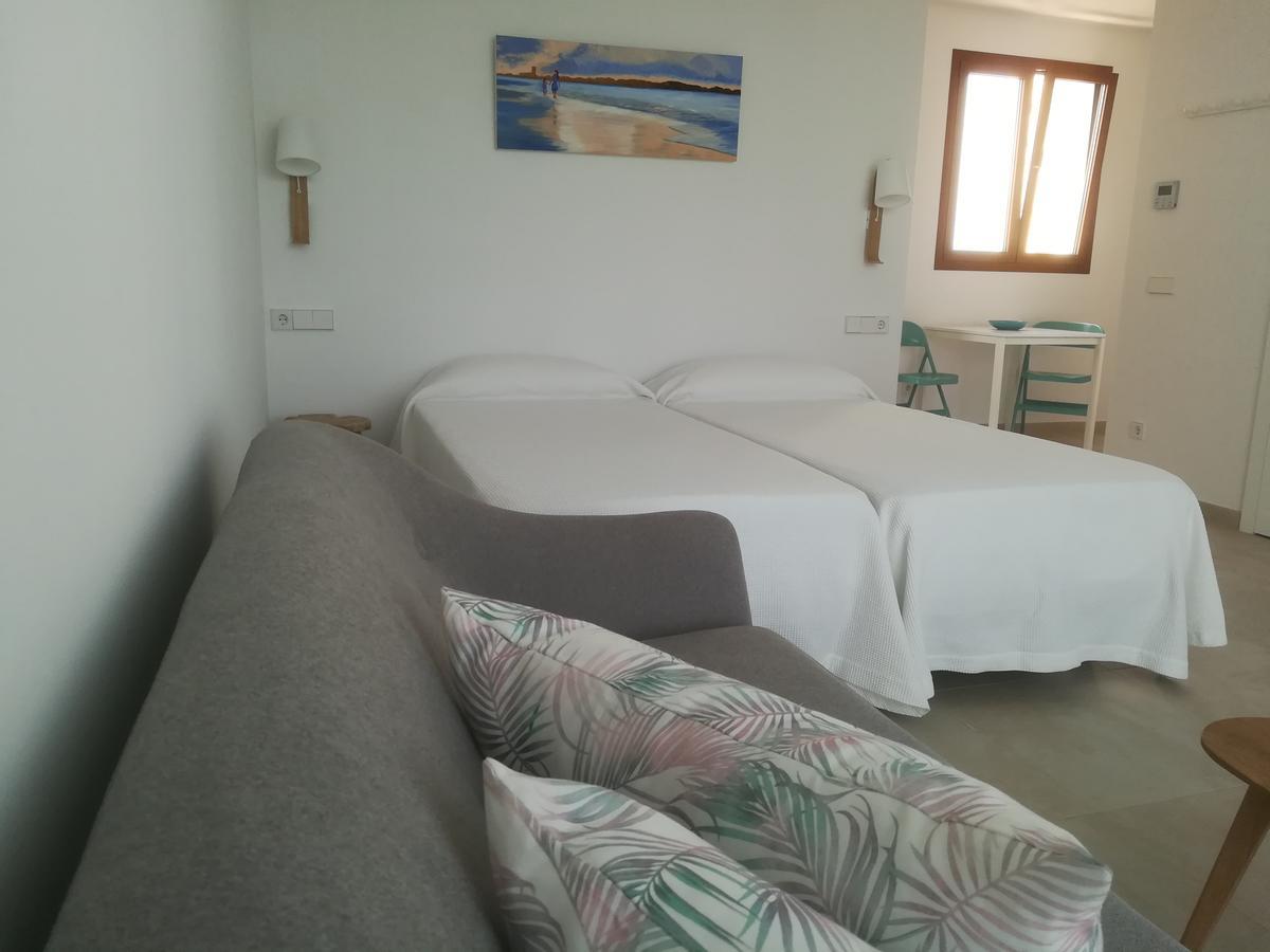 Apartamentos Villa Primera Cala Figuera  Exterior photo